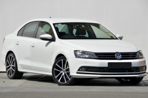 2015 VW Jetta Sport