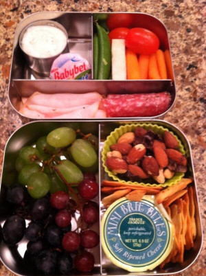 My first bento boxes for my husbands lunch. So cute! #Lunchbots