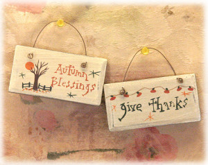 ... Decor :: Harvest Ornaments :: Autumn Sayings - Decorated Ornies [TF82