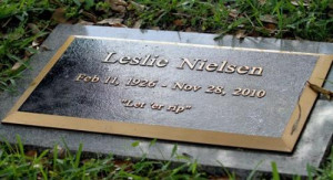 Is this really the gravestone of Leslie Nielsen?