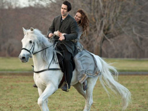 Courtesy Warner Bros. Colin Farrell and Jessica Brown Findlay star in ...