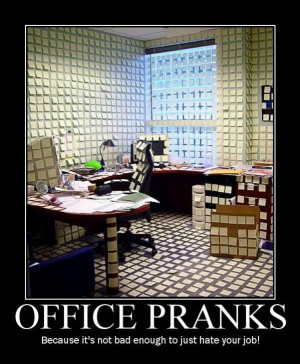 Office_Pranks_funny_picture