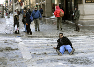 Hilarious Pictures Of People Falling 9 hilarious pictures of new