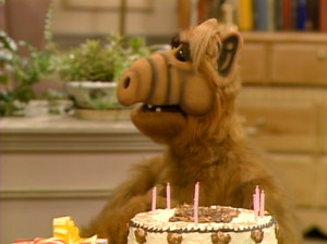 ALF Reviews: “Help Me, Rhonda” (Season 1, Episode 7) | Noiseless ...