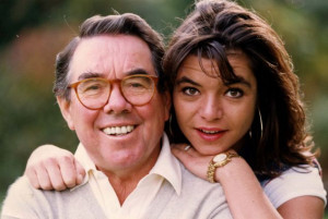 Tribute Ronnie Corbett 39 s daughter Sophie is paying tribute by ...