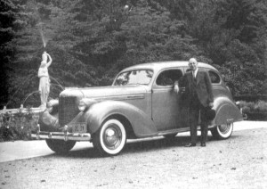 Walter Chrysler With His 1938 Touring Sedan In Great Neck New York ...