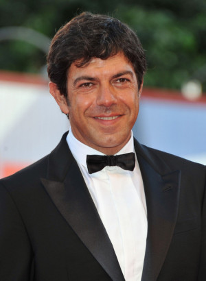 Thread: Classify actor Pierfrancesco Favino