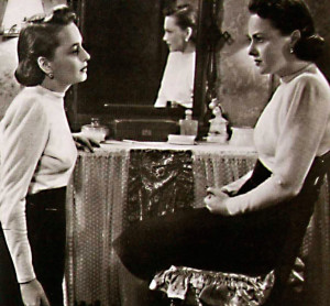 Olivia de Havilland por partida doble en A través del Espejo , 1946