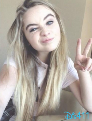 Sabrina Carpenter has arrived in Australia and is excited about being ...