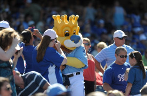 Sep 2, 2013; Kansas City, MO, USA; Kansas City Royals mascot Sluggerrr ...