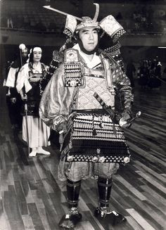 yukio mishima samurai more la tribu japan vintage kolorz sepii mishima ...
