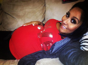 Nicole ‘Snooki’ Polizzi shares her growing belly via social ...