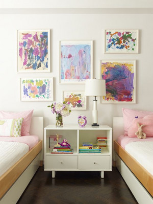 Decorate the kids' rooms with their own artwork! #walldecor #kids