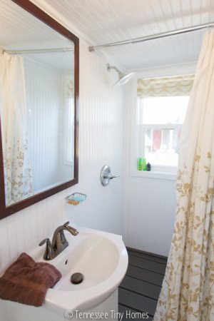 2x4 Tiny Home , Tiny House