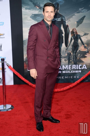 These are the katching photos chloe ben and marvel agents Pictures