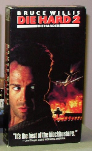 ... VHS MOVIE STARRING BRUCE WILLIS BONNIE BEDELIA COMEDY ACTION (B43