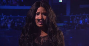 Nicki Minaj Performs “Bed Of Lies” Featuring Skylar Grey At MTV ...