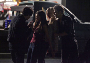 Your heART matters ♥ Hic et Nunc, 2x02 still : Damon,Elena,Stefan ...