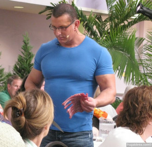 Robert Irvine's Rib-Slappingly Original New Show