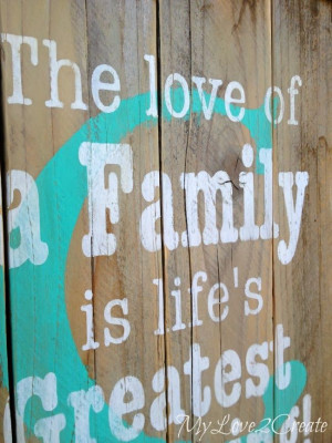 DIY Monogram Family Quote Frame - MyLove2Create