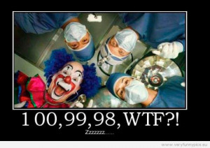 Funny Pictures - Clown in the operating room