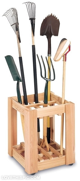 Garden tool rack