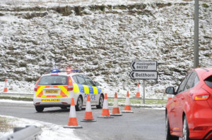SNOW GO: Traffic misery across East Lancashire despite gritters ...