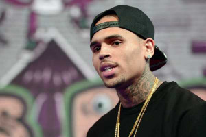 Chris Brown Worried Rihanna Will Cheat On Him; Luckily He’s Not The ...