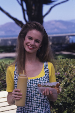 Pictures & Photos of Andrea Barber - IMDb