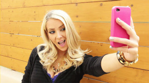 The Ultimate Guide to Taking The Best Selfie Ever