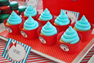 Cat In The Hat Guest Dessert Feature | Amy Atlas Events