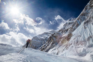 Mt Everest-Climbing Legend on Mt. Everest's Nightmare Season
