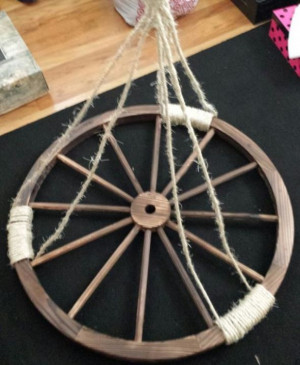 Wagon Wheel Chandelier DIY