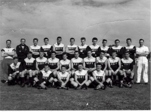 HMAS CERBERUS AFL Team 1962. Bill Clemson 4th from left back row, Dave ...