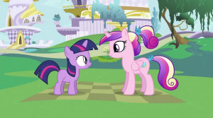 ... little younger,while the latter shows her as a full-grown mare alicorn