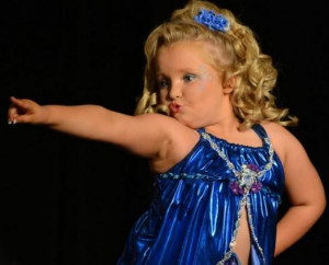 ... being with her family . (pageant announcer introduces Honey Boo Boo