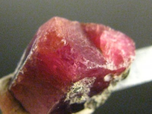 Raw Ruby Value 18.8 carat nice ruby sapphire