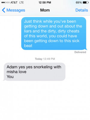 We Tried the Taylor Swift Texting App & Things Got Weird| 1989, Speak ...