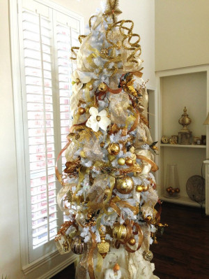 Jeannie's LR gold and white tree 2013