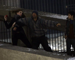 Anne Hathaway, Catwoman fight scene for “Dark Knight Rises”