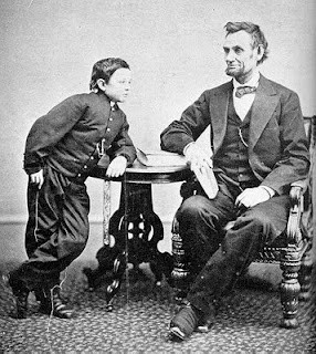 Abraham Lincoln with his son Thomas in 1865