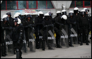riot control military riot control formations military police riot ...