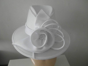 fashionable white dressy church lady hat with rose for decoration