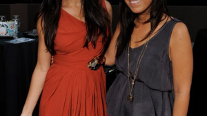 Demi Moore is a self-confessed iPhone fan, who has also actively ...