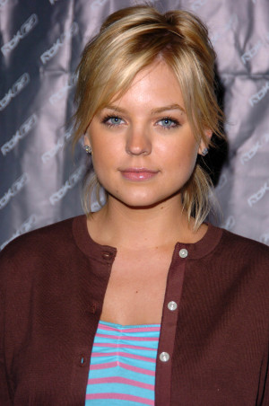 Kirsten Storms Photo