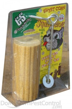 Products Sweet Corn Squirrel Log with Hanger (610)