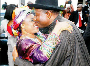 ... Goodluck Jonathan romantic dance with his wife Dame Patience Jonathan