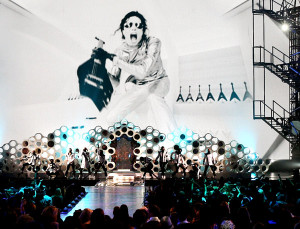 Topic: Kanye West Vs MTv Movie Awards 09