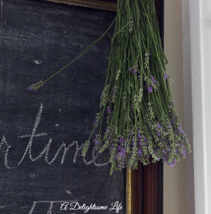 DELIGHTSOME-LIFE-KITCHEN-CHALKBOARD-SUMMERTIME-QUOTE-DRIED-LAVENDER