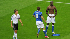 FIFA 13 muestra la celebración de Balotelli en imagenes